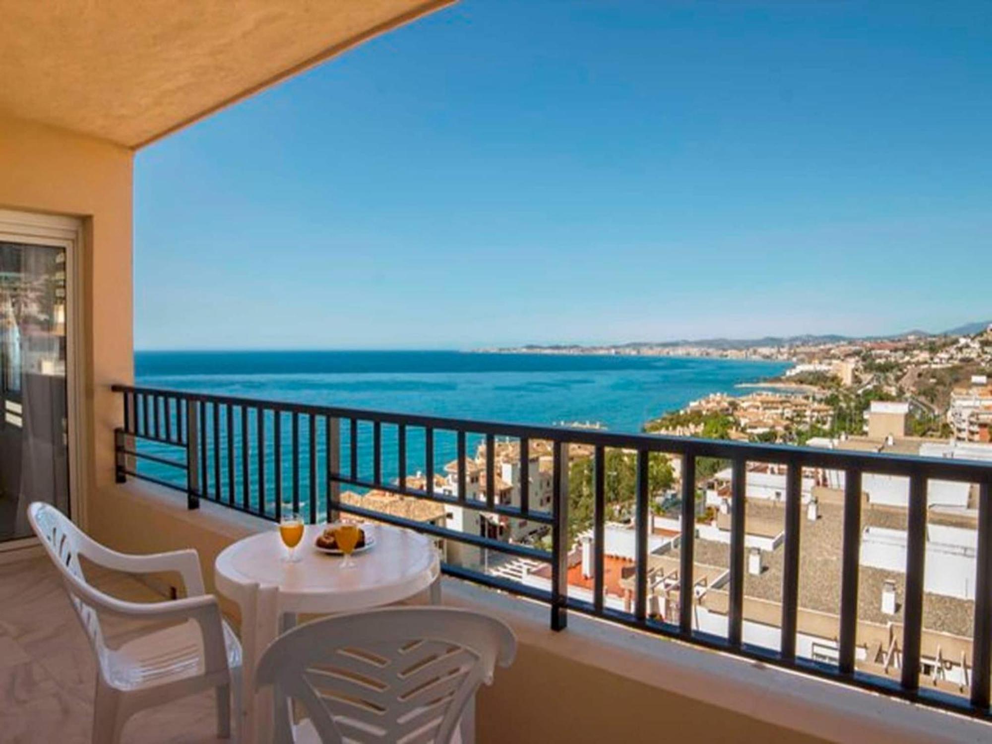Pleasant In Near Playa Apartamento Benalmádena